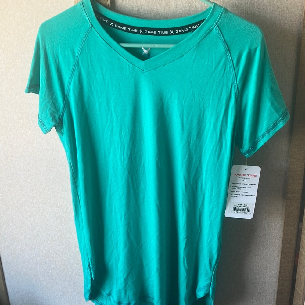 FINAL MARKDOWN Game Time Fitted Short Sleeve Tee medium NWT